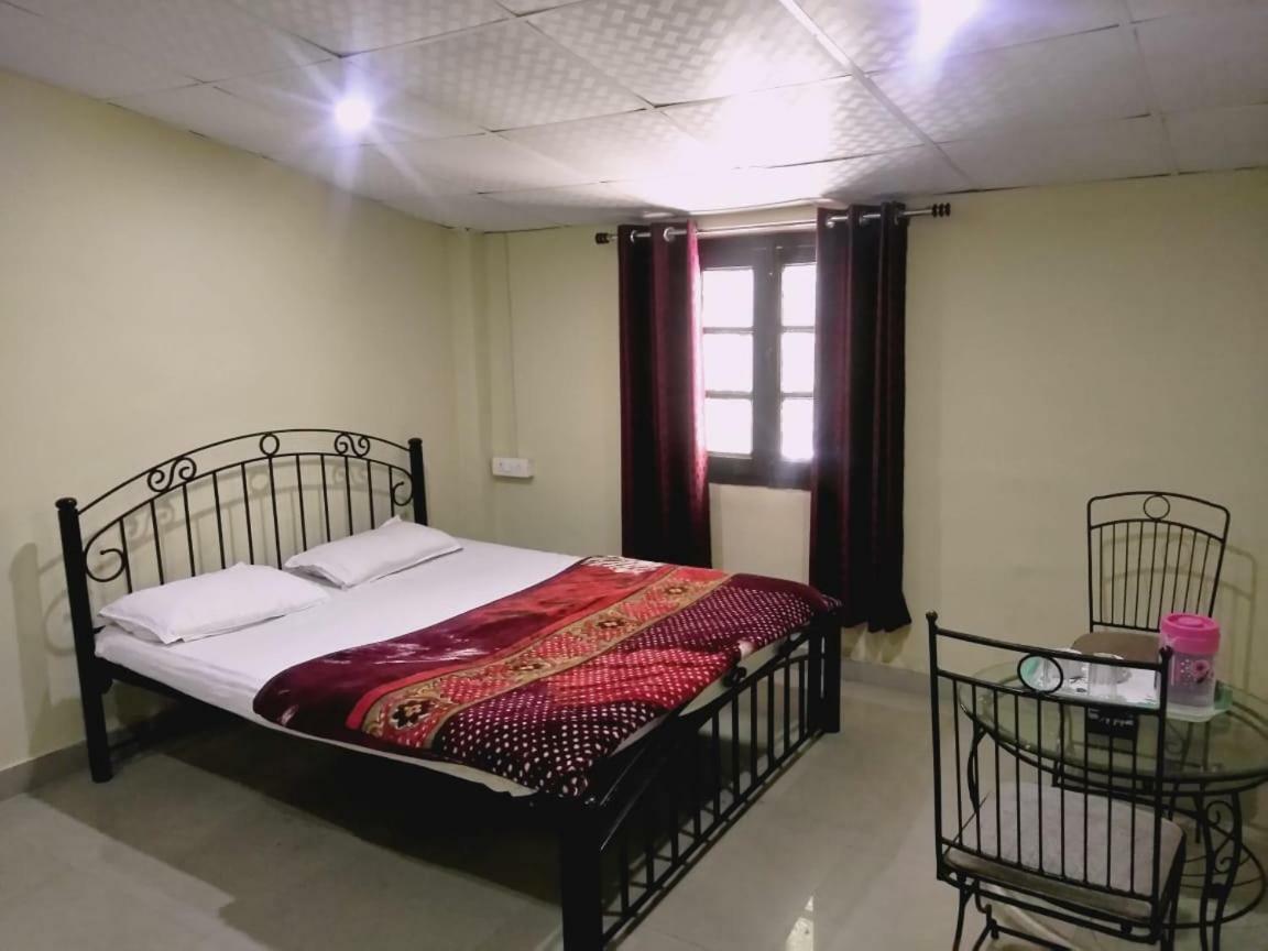 Hotel Gulmarg Mussoorie Exterior photo