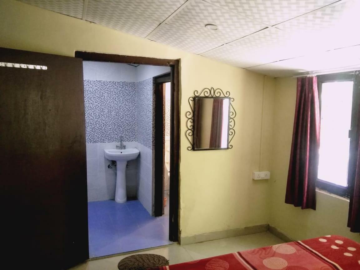 Hotel Gulmarg Mussoorie Exterior photo